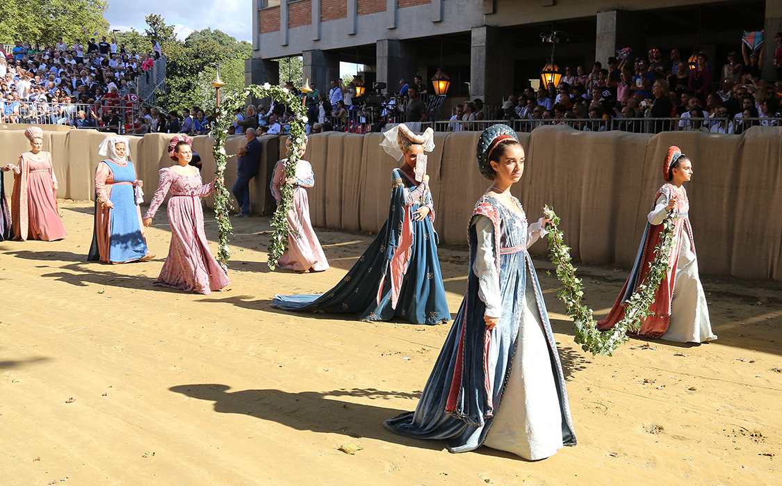 -501- CorteoStorico.jpg